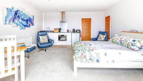 Greenside Studio - Photo 5