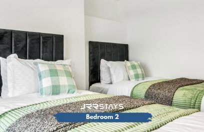 JRR STAYS 3Bed Sleeps 8- Coventry/Antsy M6-J2 CV7 - Photo 22