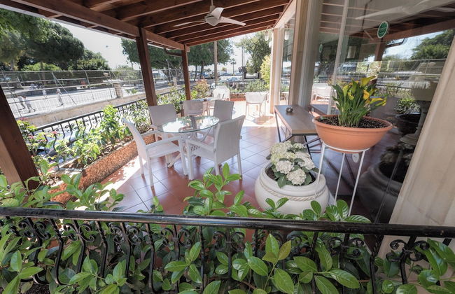 Chrielka Hotel Apartments - Foto 27