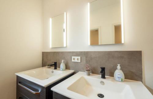 Monteurwohnung-in-Villa-8-Betten-WLAN-TV-Einbaukueche-Ahrensburg-Zentrum-Naehe-Hamburg-AGRP1201 - Photo 16