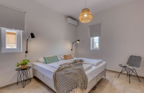 Villa Vela Muline - 8 plus 2 guests - heated pool - Photo 27