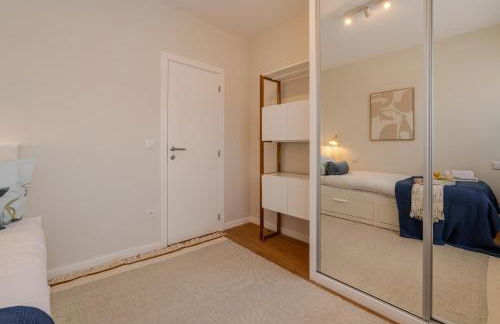 Stylish & Spacious Apartment by HostWise - Foto 13