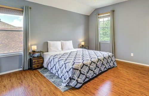 Fish and Hike Pet-Friendly Humble Home with Yard - Foto 16