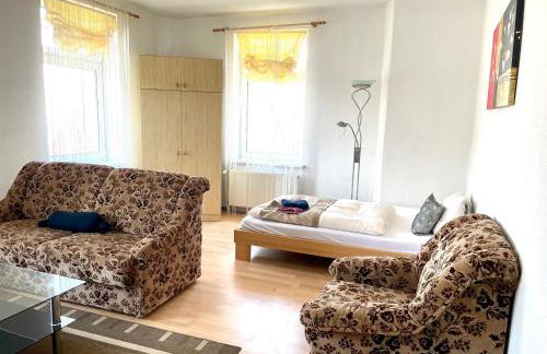 New Living Home - Photo 7