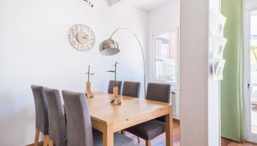 Apartment with terrace a step away from Montjuic, Barcelona - Foto 5