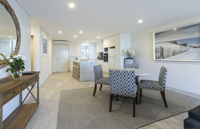 Bay Royal Apartments - Photo 30