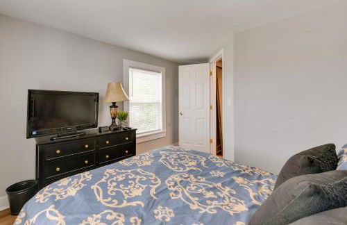 Stunning Charlotte Retreat about 2 Mi to City Center! - Foto 18