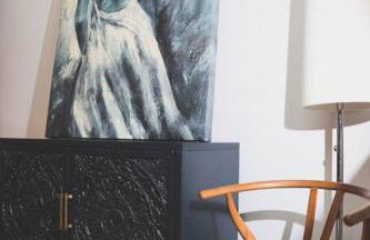 Charming 1920s Retreat Modern Kitchen 5 minutes to Dining and Med District - Foto 21