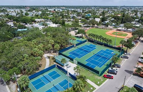 Direct Gulf Front Condo, Private Balcony, Heated Pool, Walkable Indian Rocks Beach - Foto 6