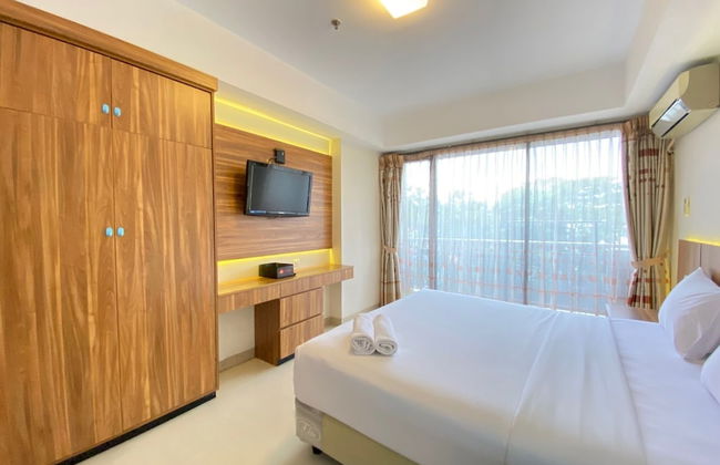 Spacious Studio Room at Beverly Dago Apartment - Photo 2