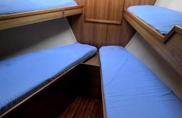 Notte in barca tra gioia e relax cullati dal mare - Foto 25