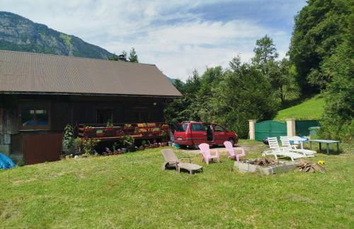 Châlet 8 personnes + grand terrain et rivière - Foto 20