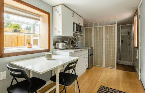 Tiny House with private Hot Tub near Seattle - Foto 27