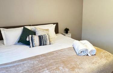 Comfy 2-bed home - Contractors and Leisure - Foto 5