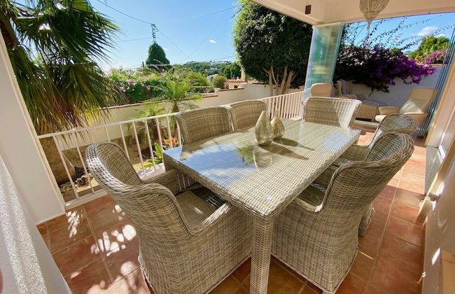 Charming Villa With Private Swimming Pool Near the Sea - Foto 24