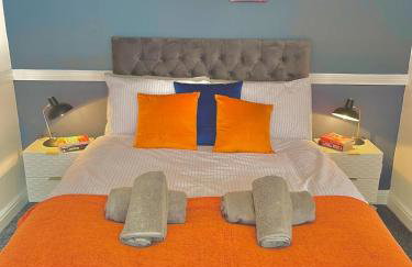 Ideal 4 Bed Home sleeps 7 Nr Middlebrook Stadium - Foto 47