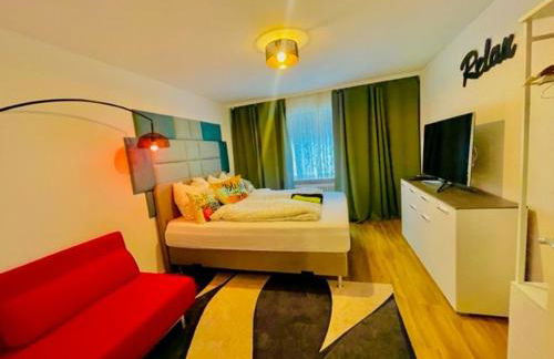 GraceHomes - Garage, Ventilator, Free Coffee, Airport, Messe, Stuttgart, WiFi up to 6 Guests - Foto 8