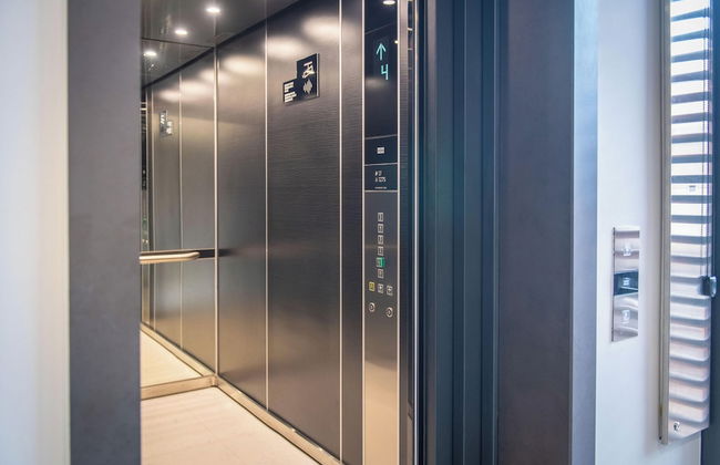 Qstay Gratus Tbilisi - Foto 9