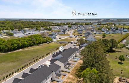 Modern Retreat Minutes to Emerald Isle Beach Villa - Foto 5