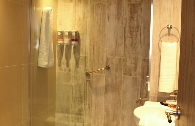 In House BA - College - Foto 42