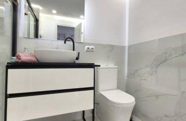 Happy Travel Marbella Renovated Duplex - Photo 32