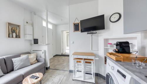 Parking privatif gratuit I Paris, Tram 9mim I RER C15min - Foto 5