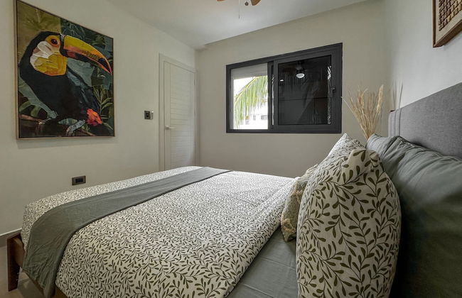 Gorgeous new Beach Apartment - Photo 8