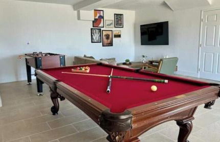 Relax Under the Stars, Best view in town , Yosemite House with Firepit, Hot Tub, Game Room & Pool table - Foto 27