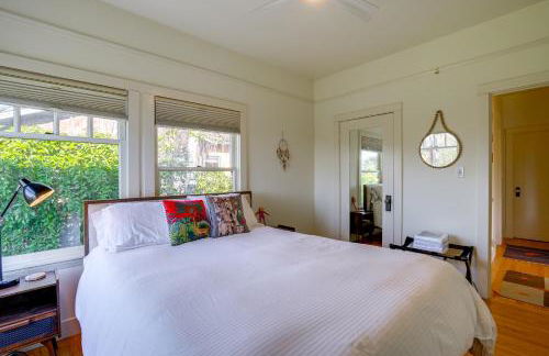 Golden Gate and Sunset Views! Classic Berkeley Home - Photo 15