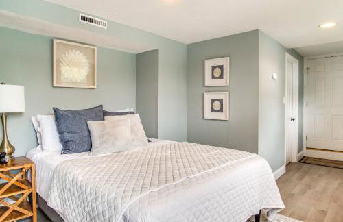 Swim and Fish On-Site! Waterfront Cape Cod Cottage - Foto 17