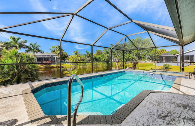 Beautiful Private Pool Home In-between Fort Myers Beach And Sanibel Island 3 Bedroom Home by RedAwning - Photo 16