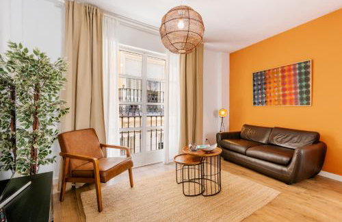 Arte Chic Apartamento de 3 Habitaciones en el Centro Historico - Photo 37