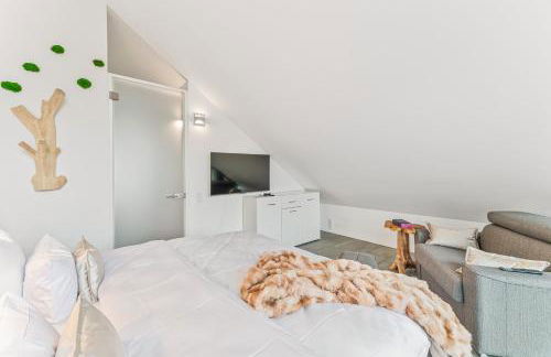 Tropic Love - Seezugang - Seesicht I BeachParadise I Massage - Trampolin - Light Show - Parken - Cinema Feeling - BBQ - Foto 29