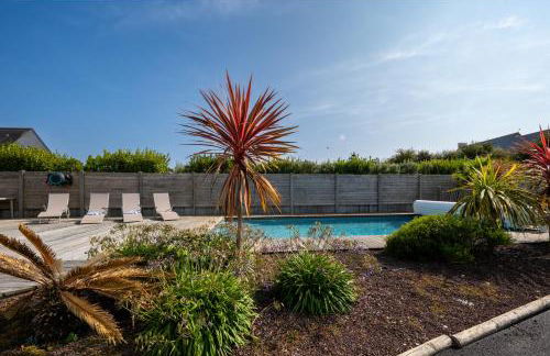 Villa avec piscine privée, sauna, jardin et parking - Foto 32