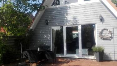 Ellie-Ferienhaus Strandräuber - VS1 - Foto 4, Garden, Garden view