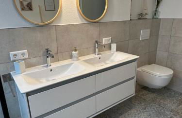 Apartment auf zwei Ebenen mit Aussicht ins Grüne - Foto 30