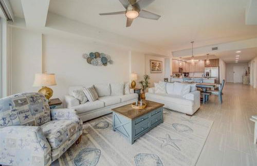 Luxury Waterfront Penthouse with Amenities and Services - Foto 1