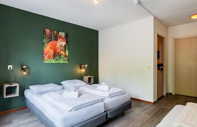 Well Furnished Home for Groups with Fireplace near Water - Foto 3