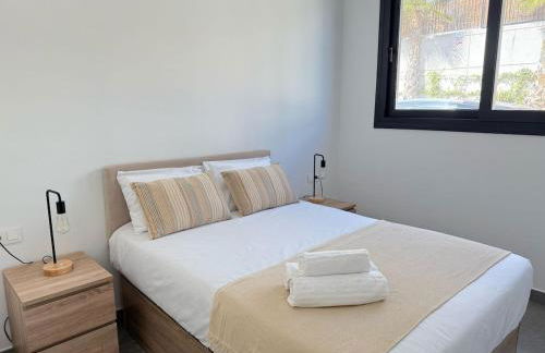 Preciosa villa con piscina privada y vistas al mar - Foto 24