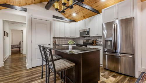 Urban Explorer Pad - 3BR - Backyard -Parking - Foto 2