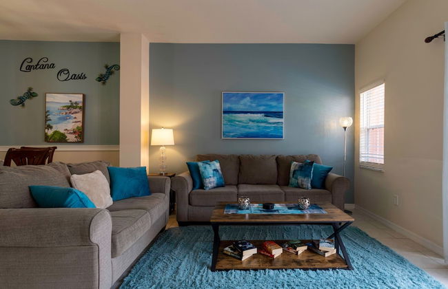 Family 3BR Oasis for 6 With Private Pool - Foto 2