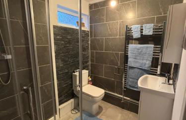 Jolly Jupiter at The Moon - Photo 12