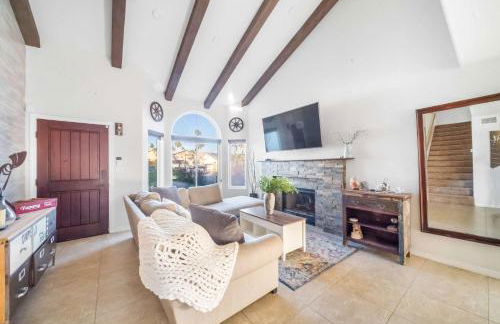 Top Rated 3BR BA Villa Pool Spa BBQ - Foto 12