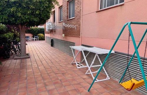 Ideal para familias con jardín privado, piscina y playa a 2 min - Photo 19