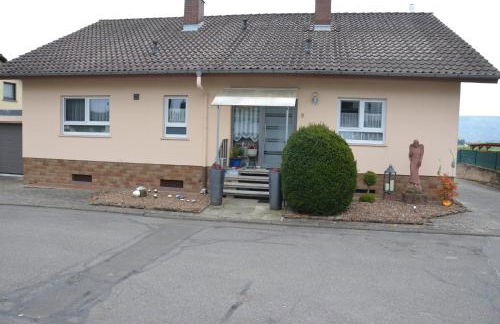 Collenberger Ferienwohnung Schäfer - Photo 1