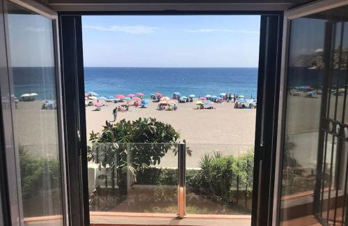 Chalet con jardín en playa de Calahonda, Granada - Foto 8