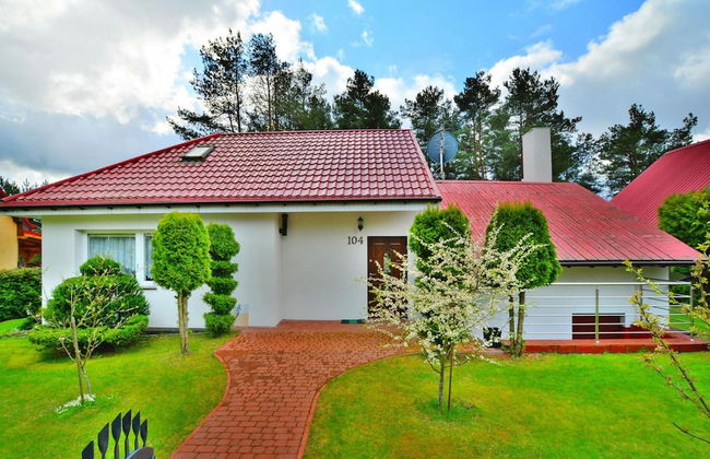 Spacious Cottage, Idyllic Right on the Lake, Spore - Photo 1
