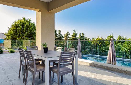 Chris and Stratos villa with private ecologic pool and kid's playground! - Foto 45