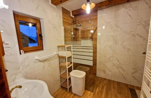 Holiday home Marta in nature with jacuzzi - Photo 49