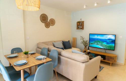 Descanso familiar junto al mar con terraza - Photo 1